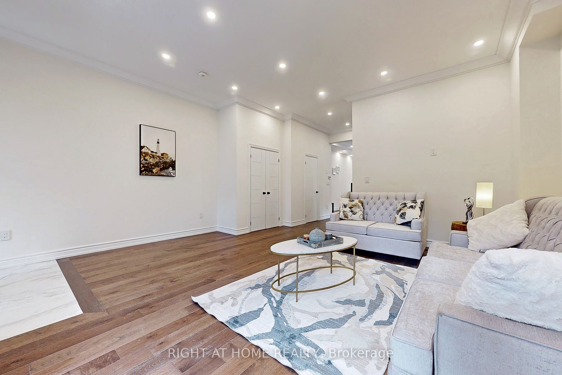147 Mcintosh St