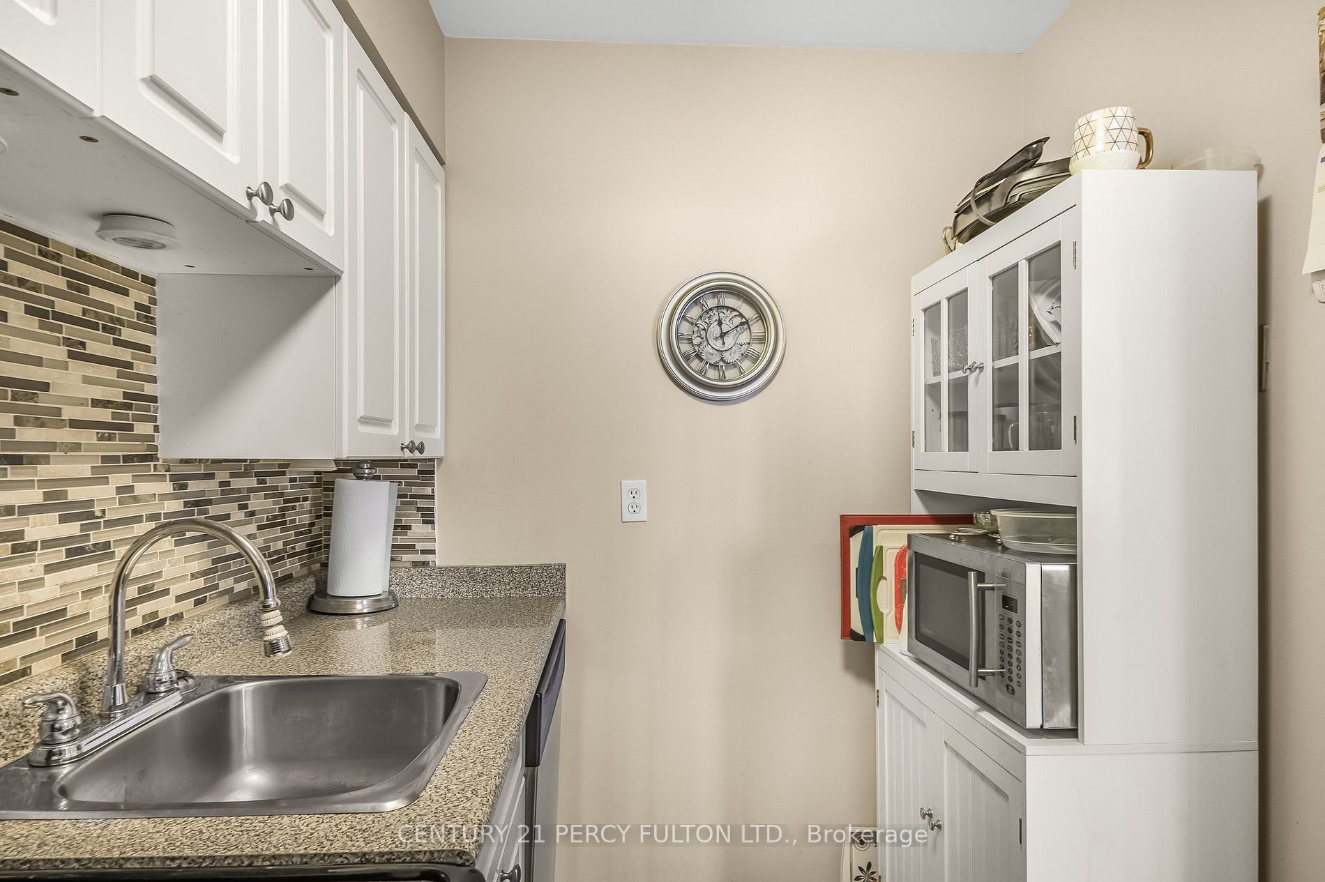 2 Westney Rd, #1011