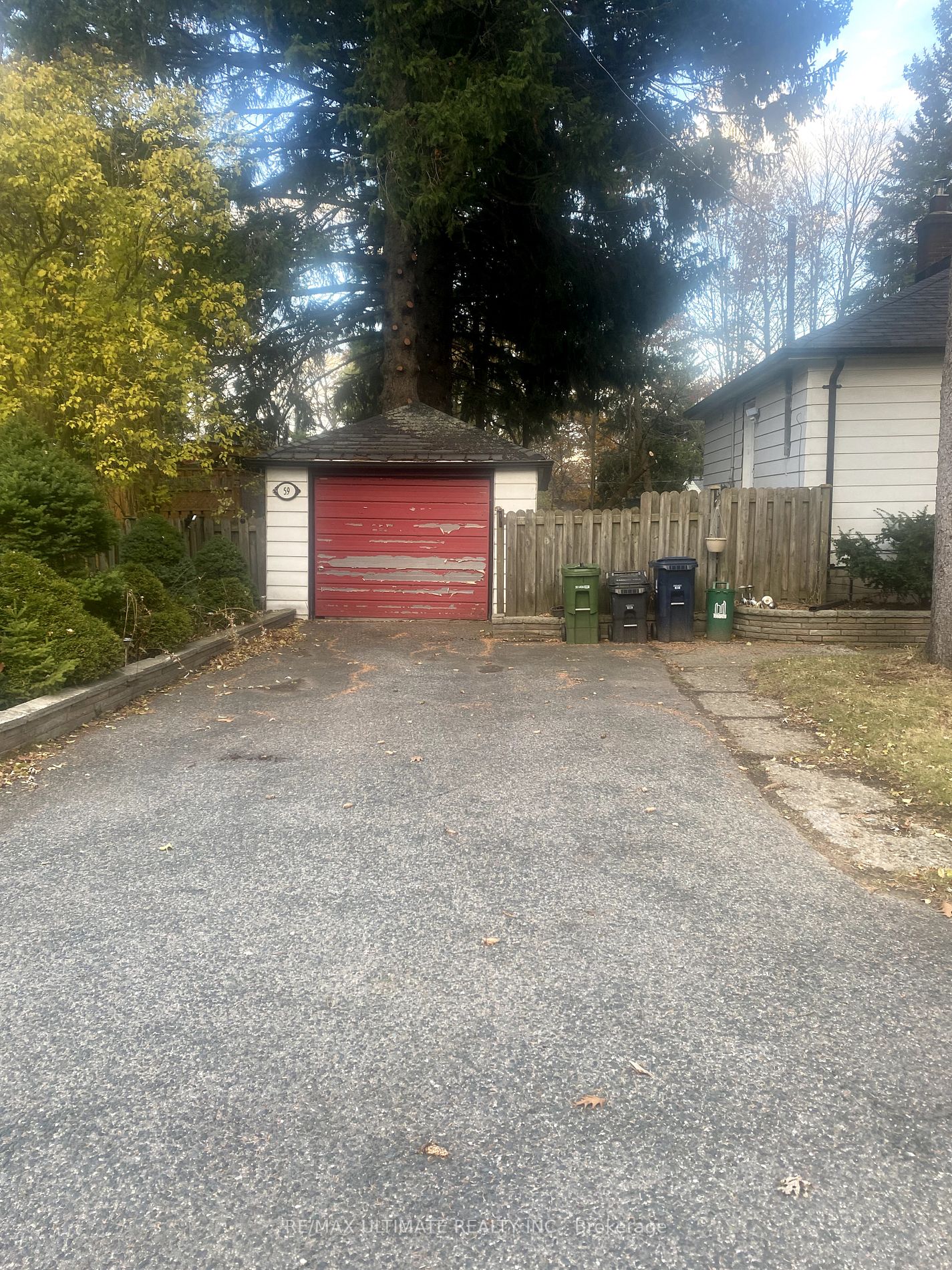 59 Minnacote Ave
