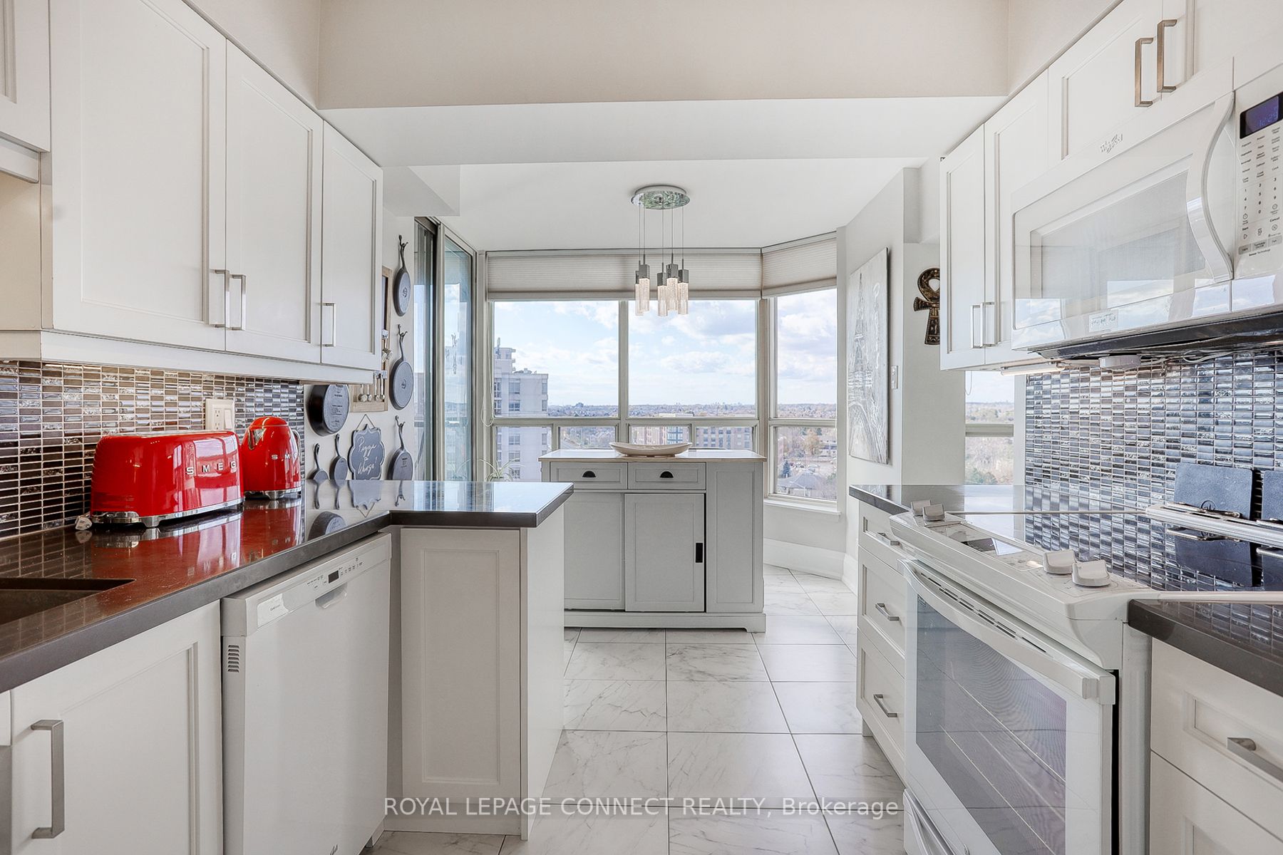 1890 Valley Farm Rd, #1012
