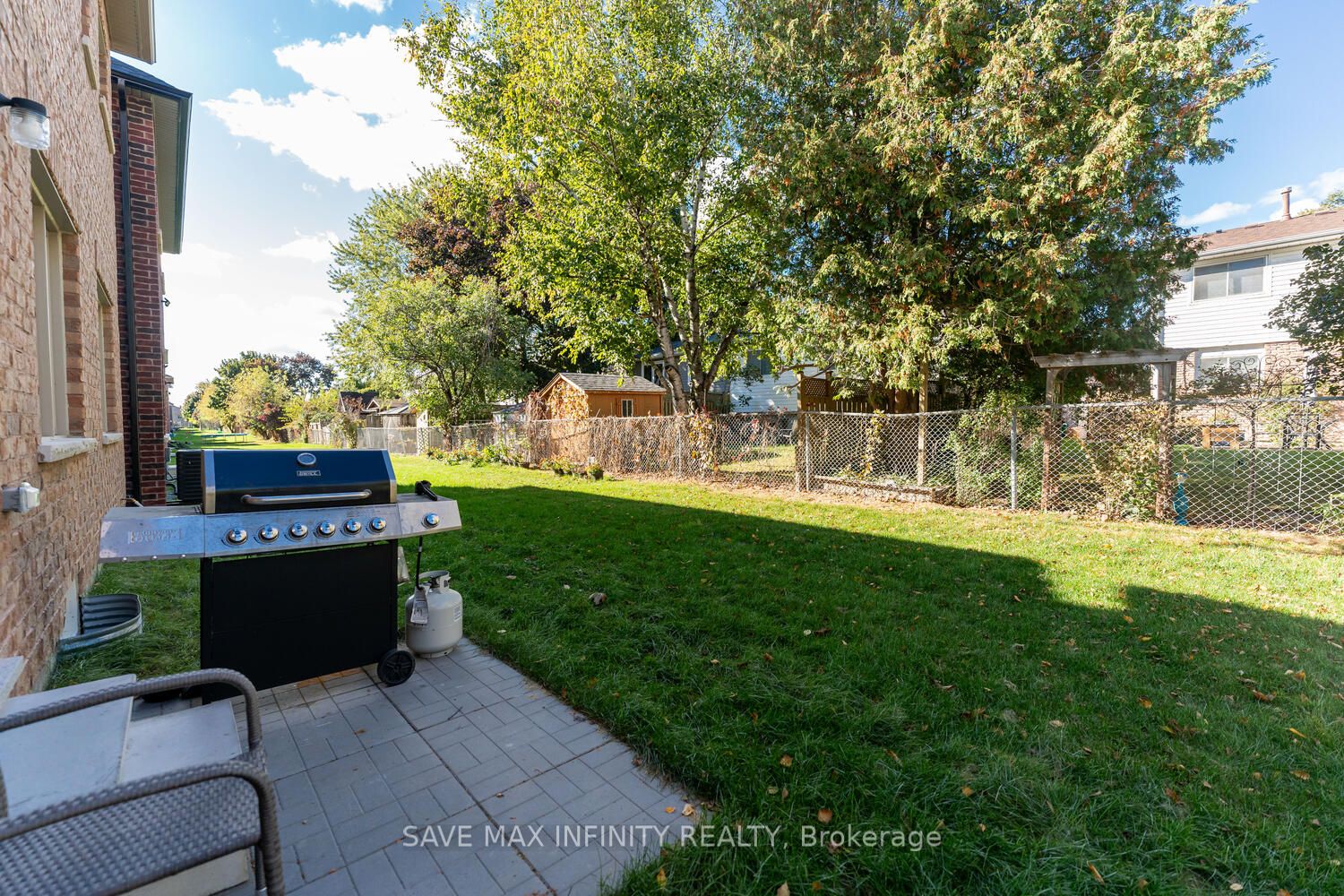 273 Fleetwood Dr