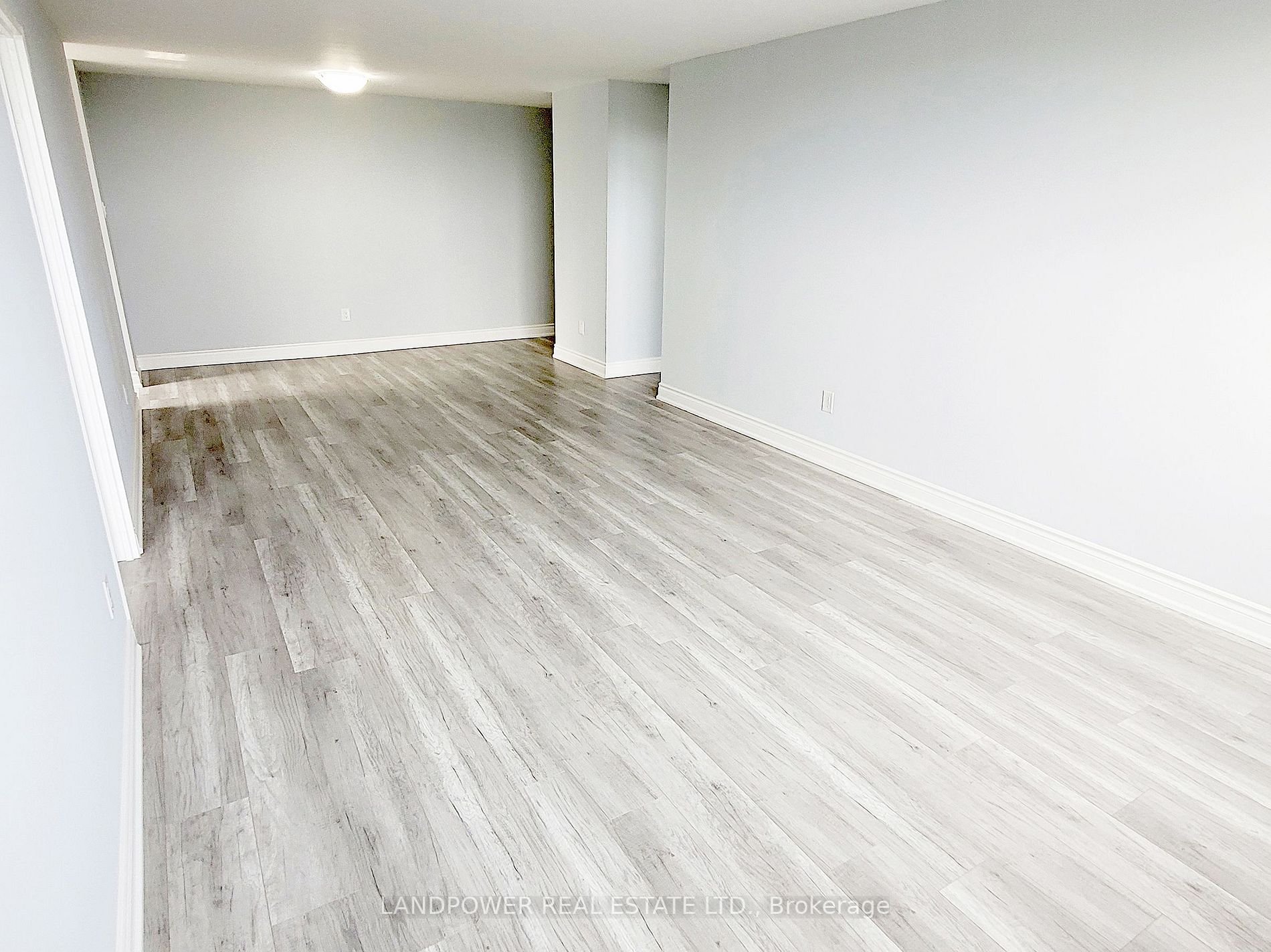 10 Tapscott Rd, #1011