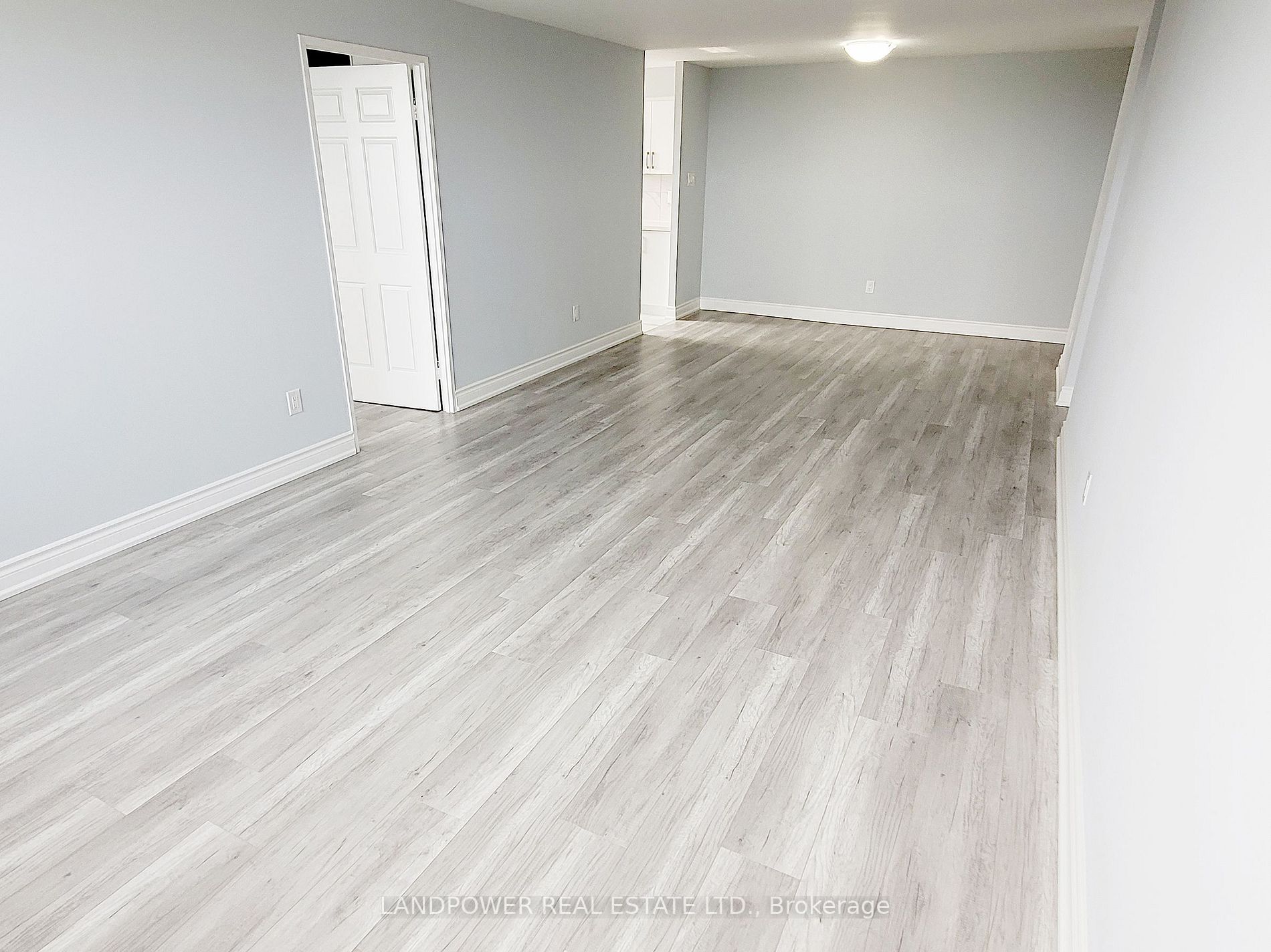 10 Tapscott Rd, #1011