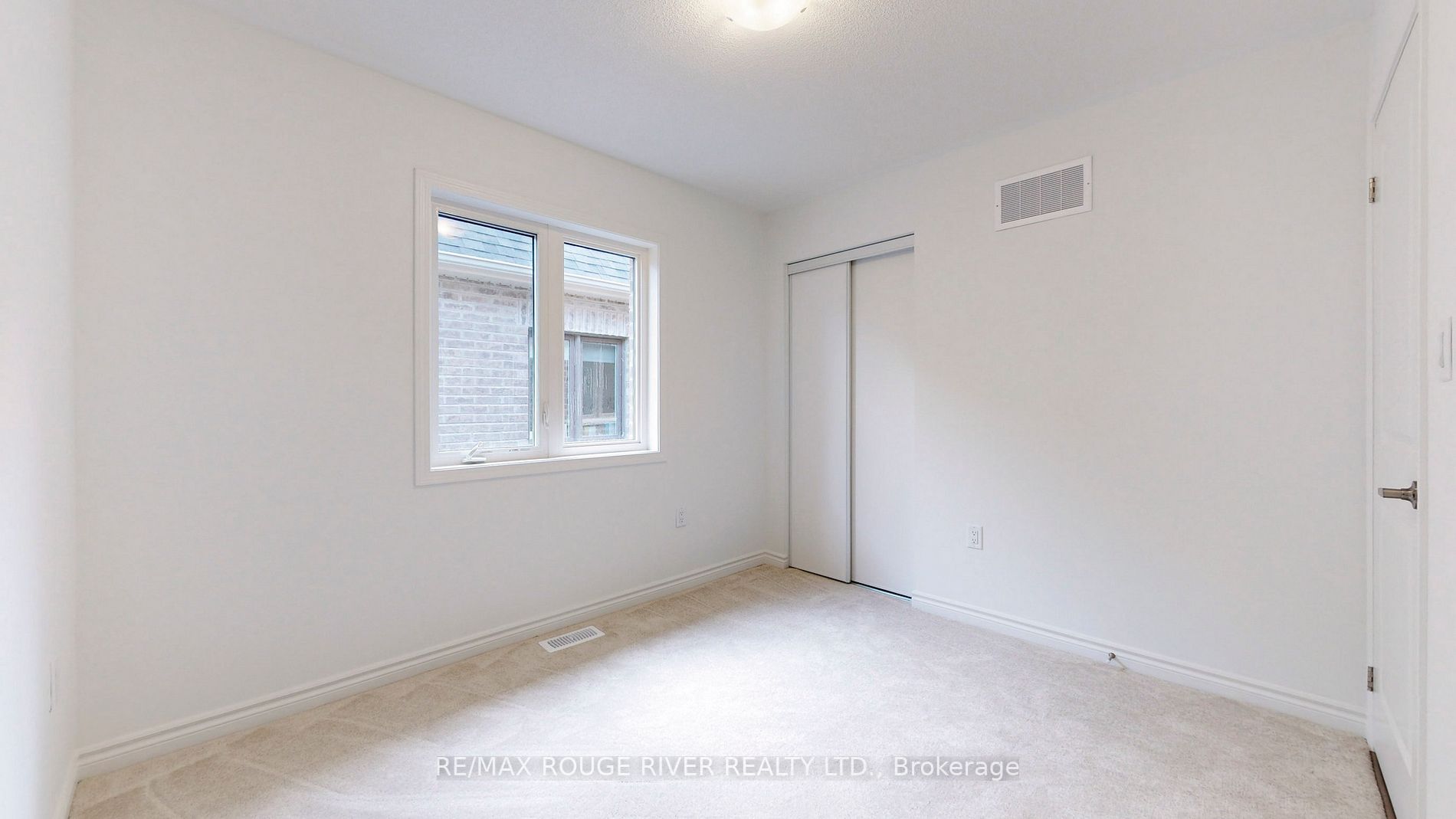 3061 Paperbirch Tr