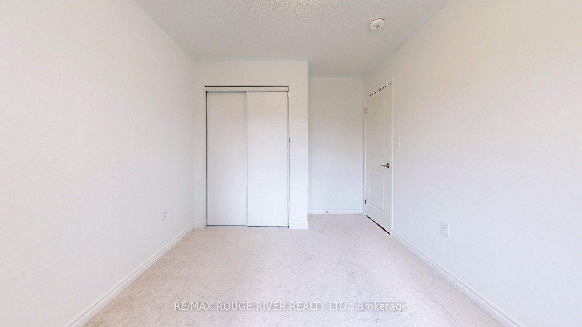 3061 Paperbirch Tr