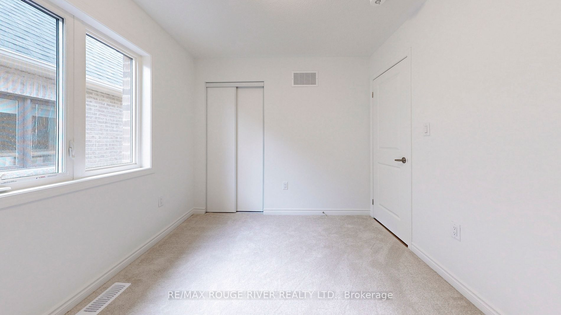 3061 Paperbirch Tr