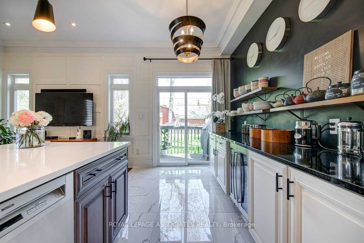 181 Kennedy Rd