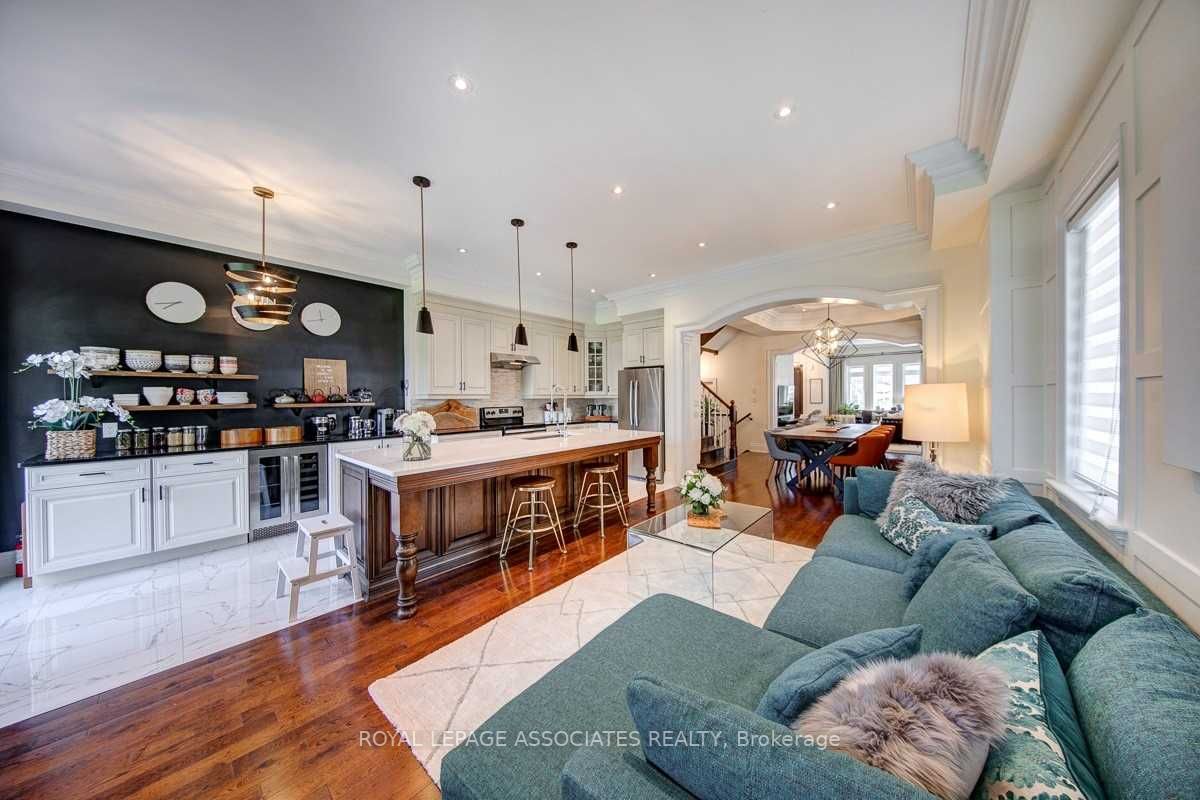 181 Kennedy Rd