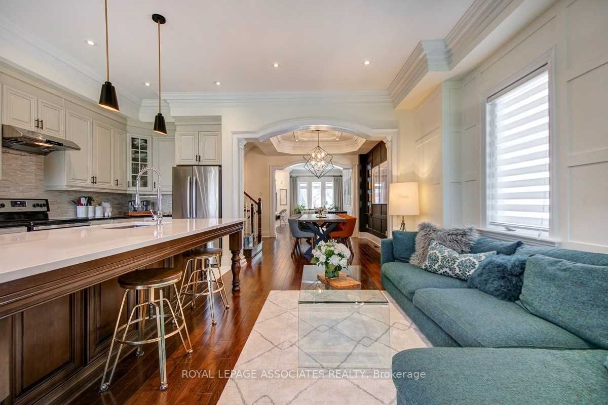 181 Kennedy Rd