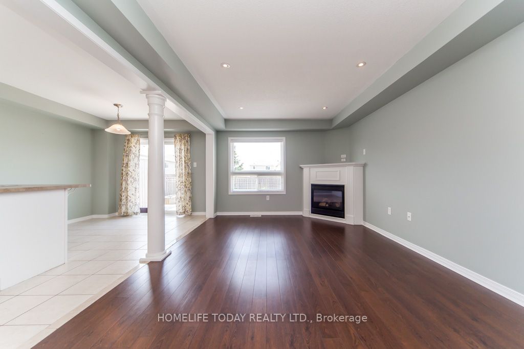 70 William Cowles Dr