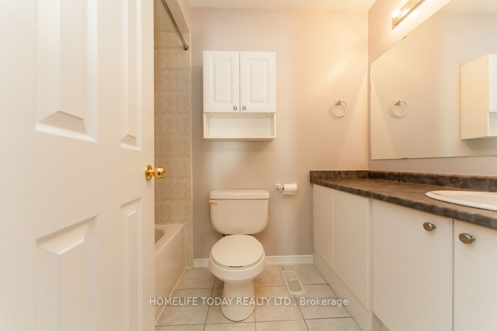 70 William Cowles Dr