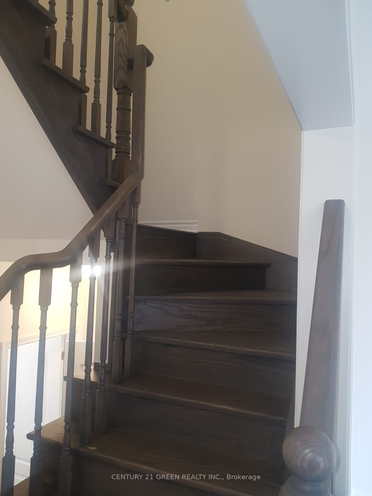 39 Kilmarnock Cres S