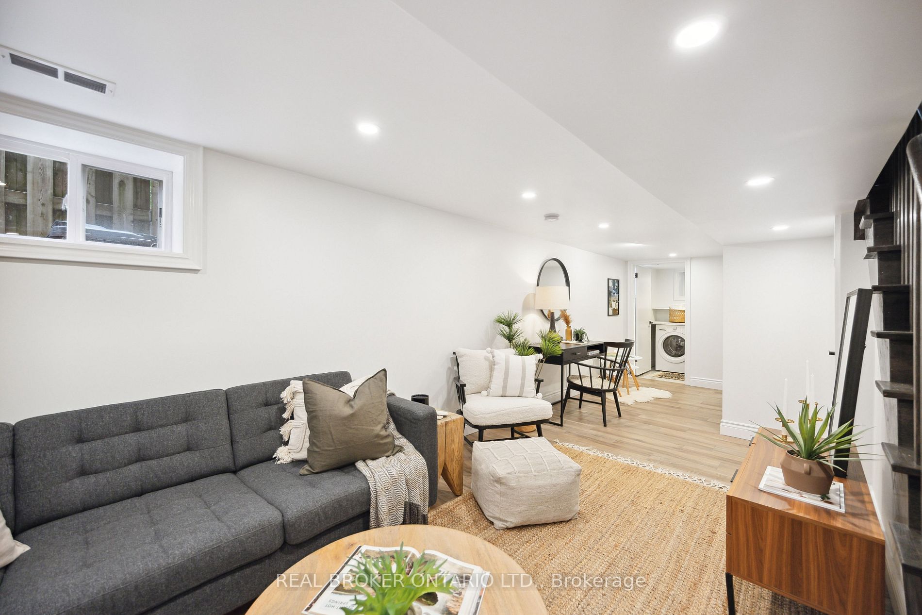 29 Marigold Ave