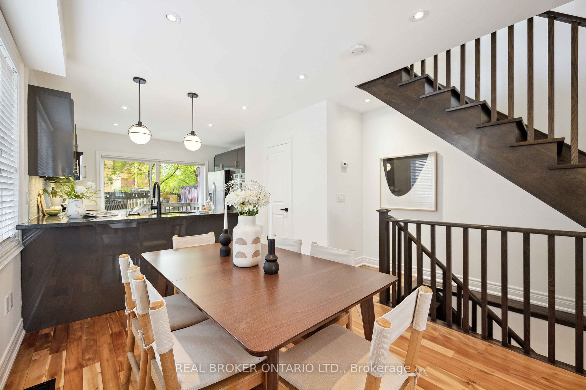 29 Marigold Ave