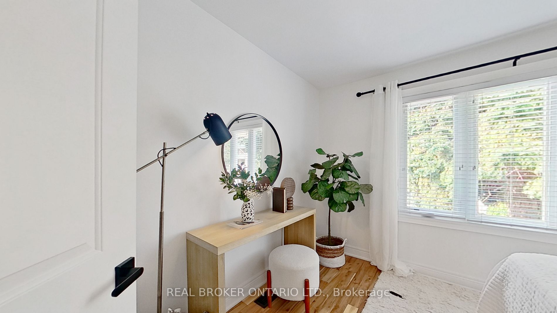 29 Marigold Ave