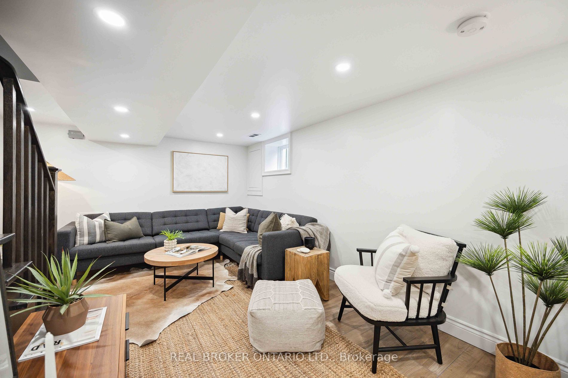 29 Marigold Ave