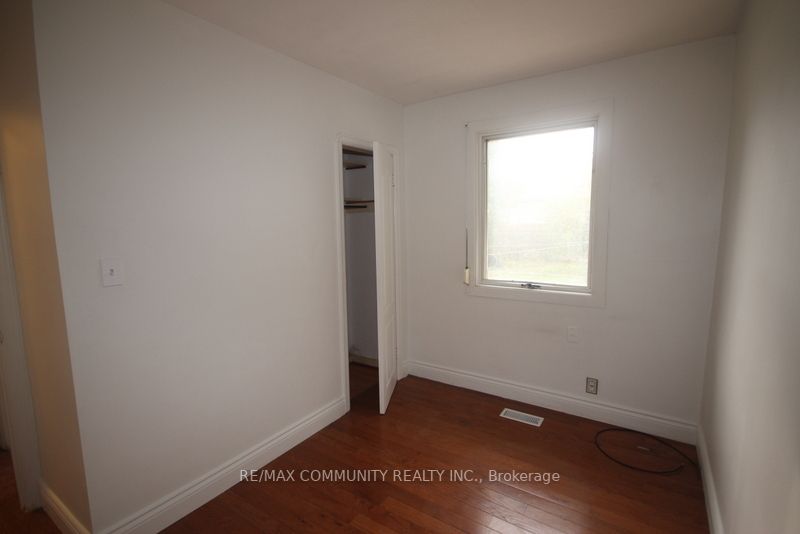64 Admiral Rd