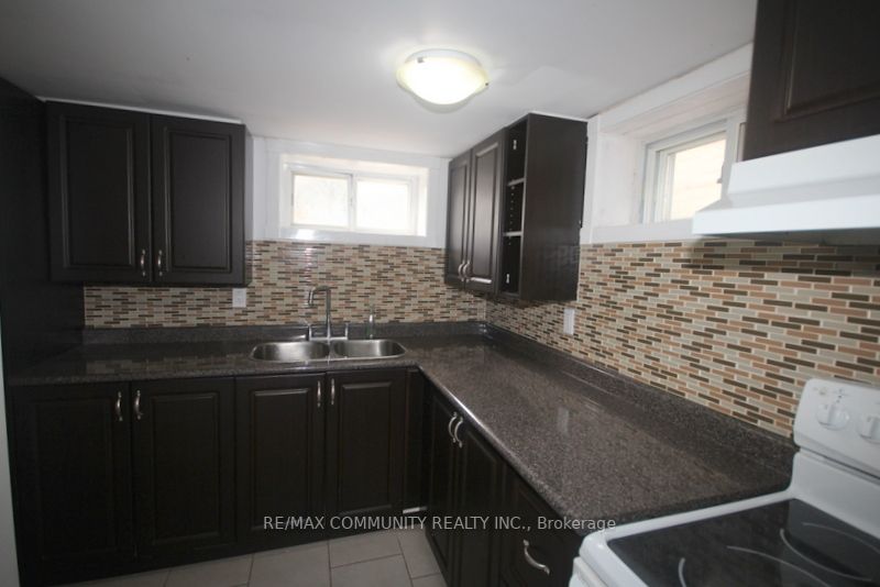 64 Admiral Rd