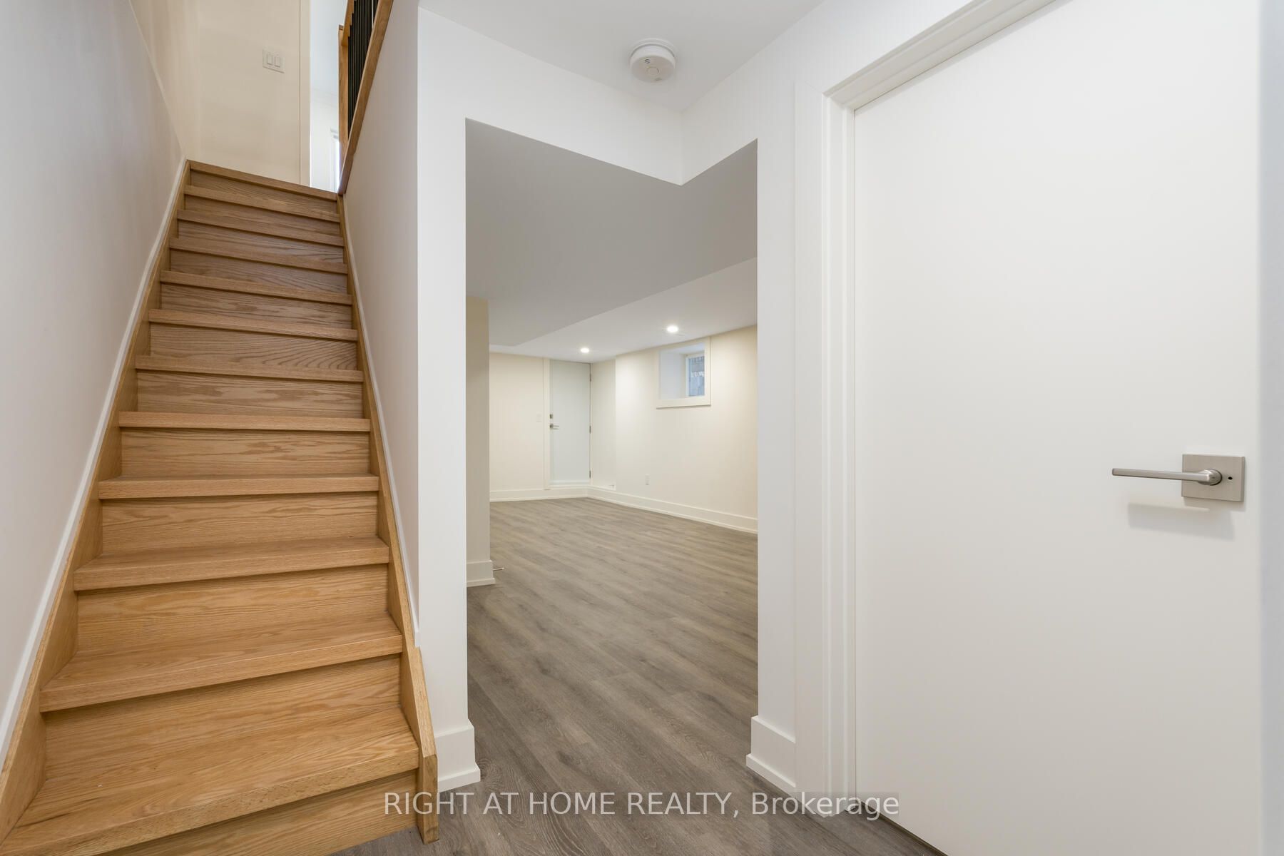 726 Logan Ave