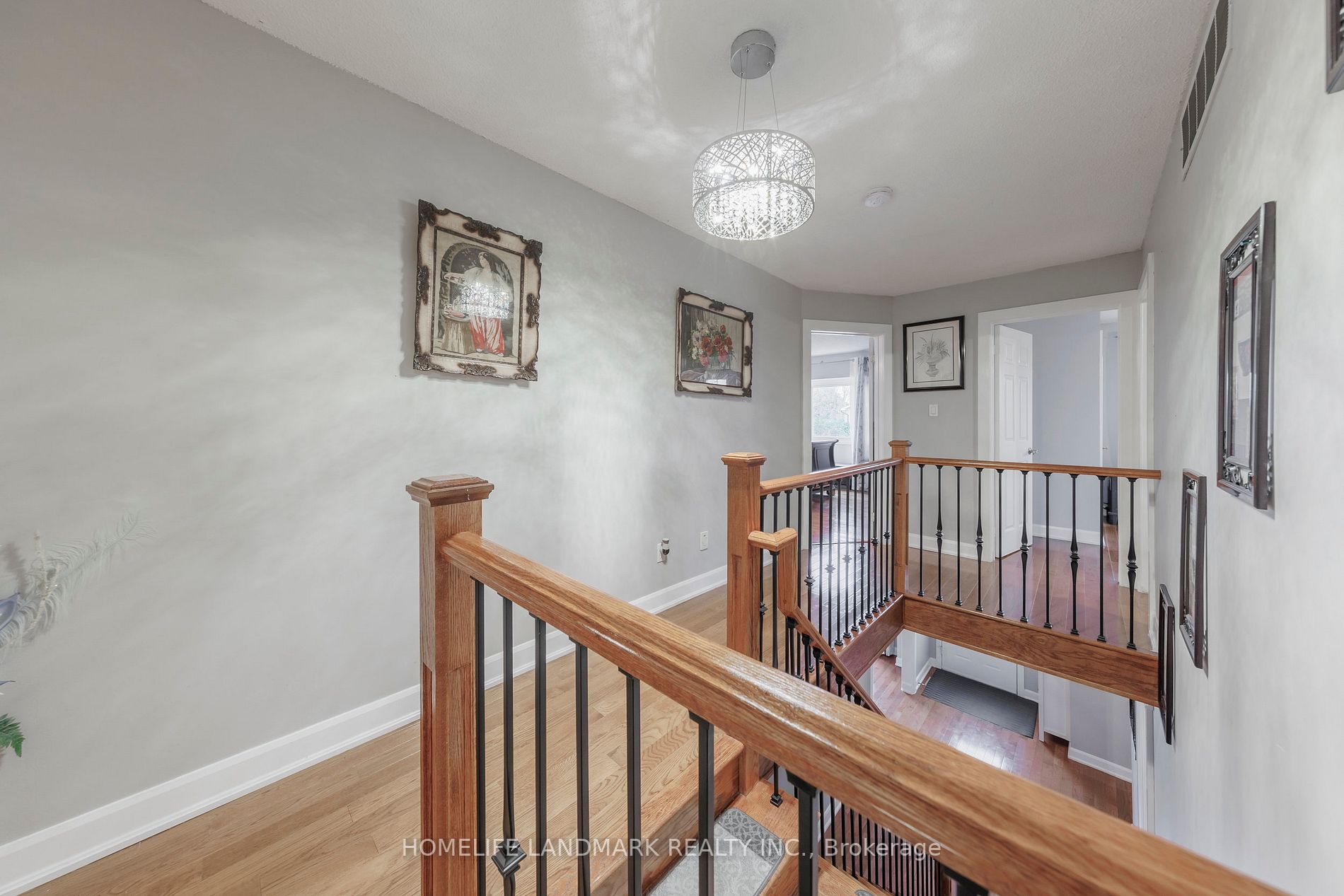 6 Wood Dr