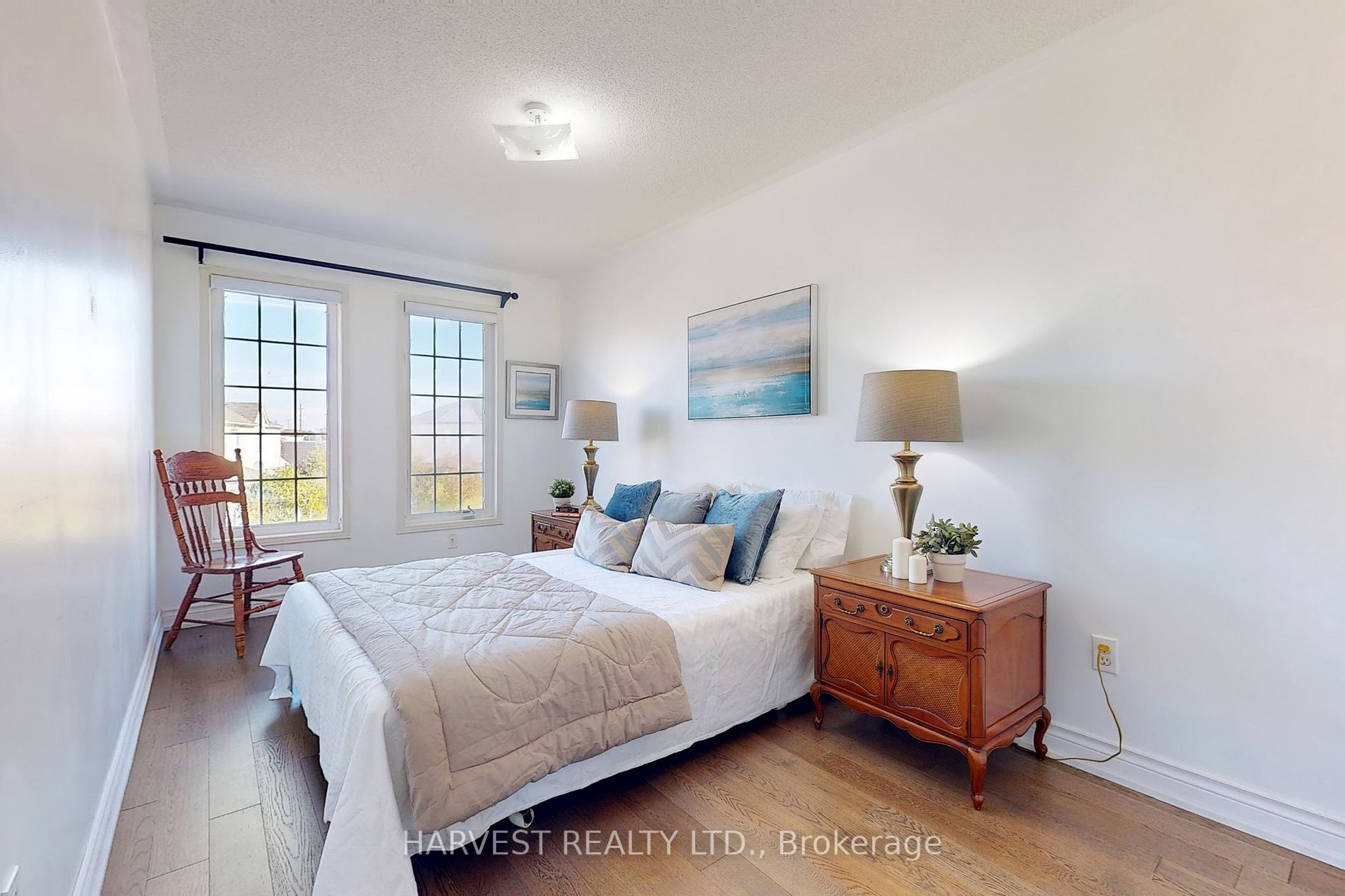 3 Tozer Cres