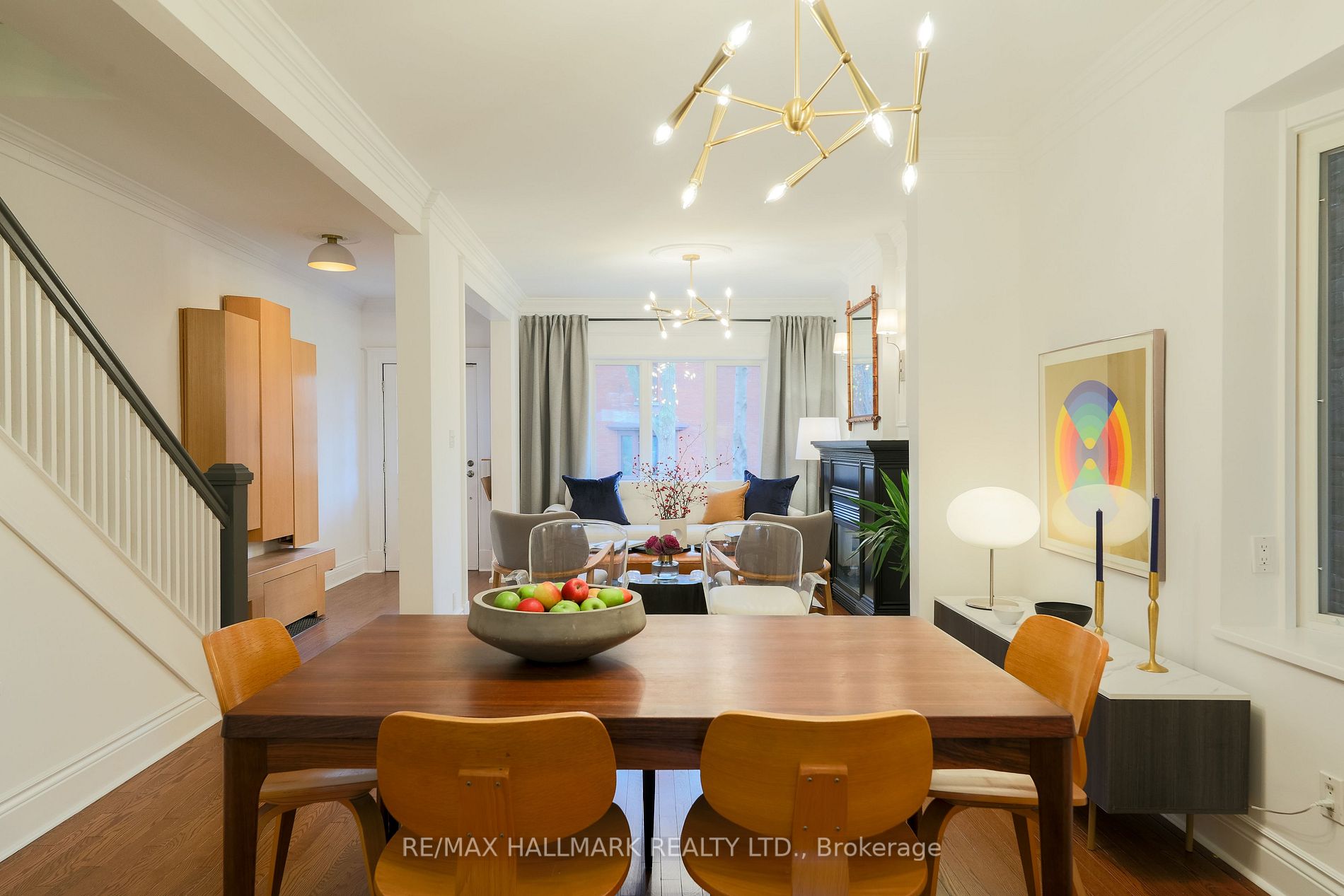 156 Riverdale Ave