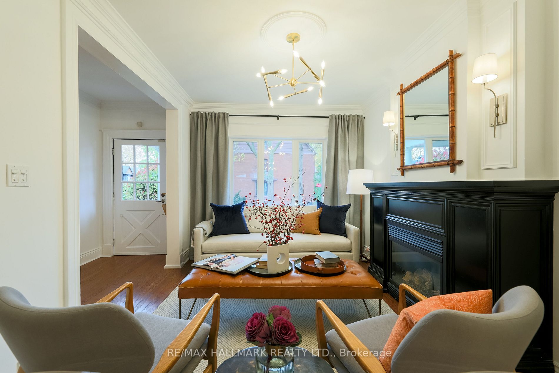 156 Riverdale Ave