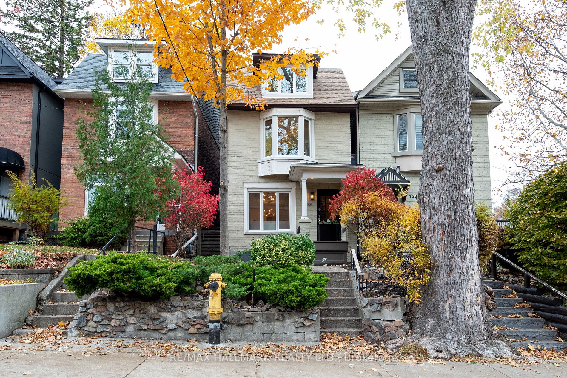156 Riverdale Ave