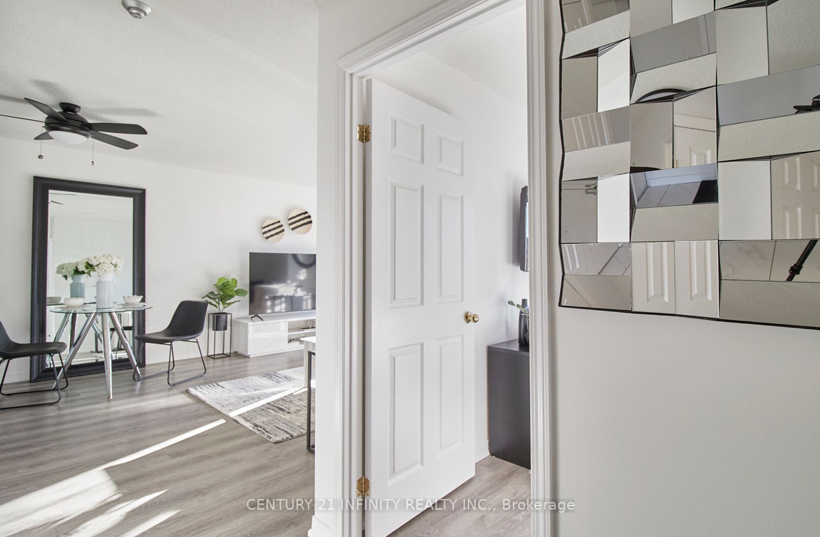 83 Aspen Springs Dr, #204