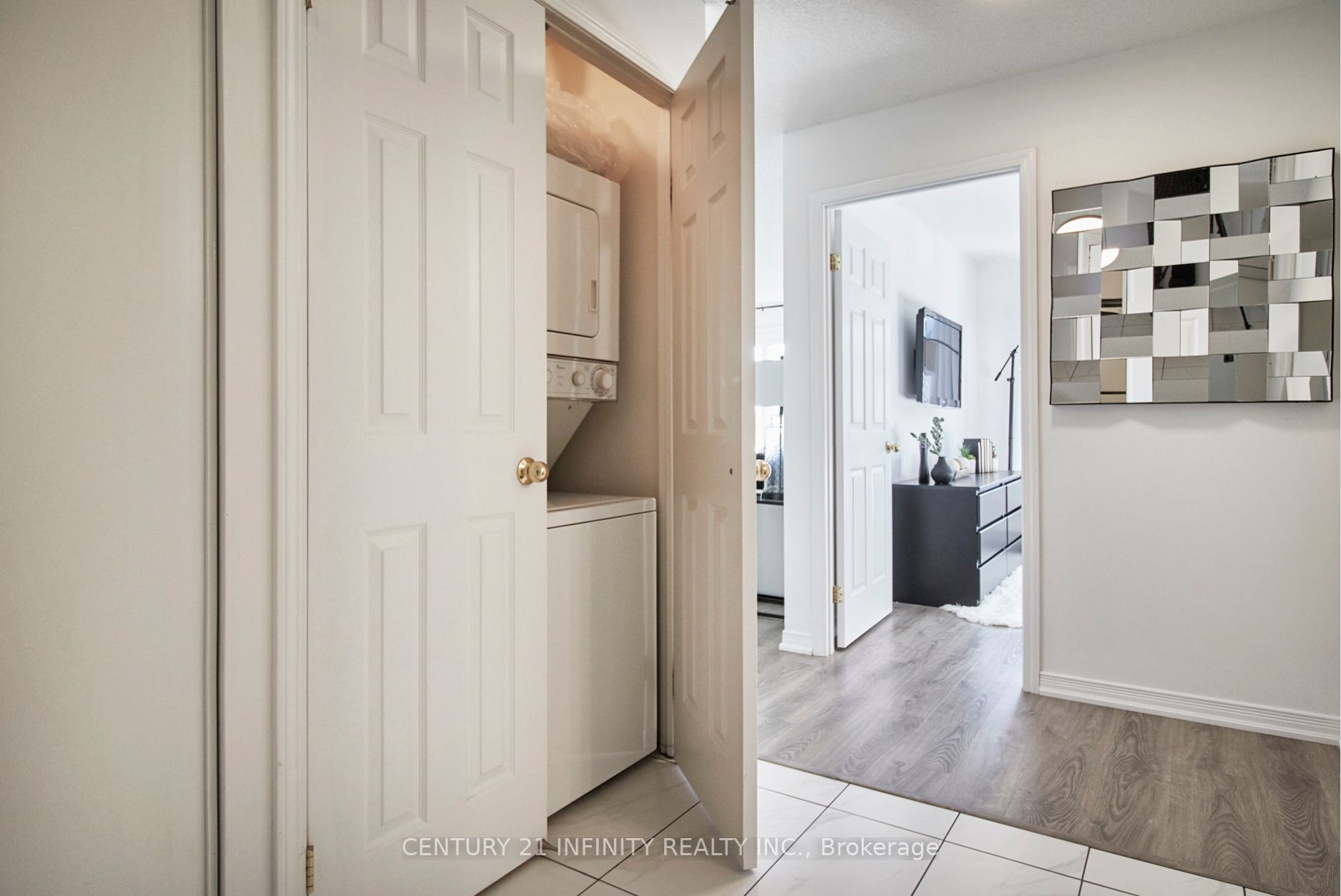 83 Aspen Springs Dr, #204