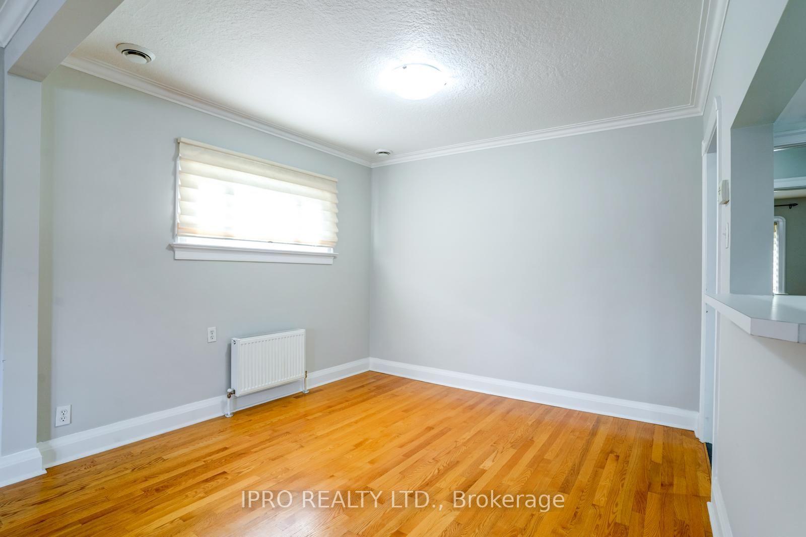 62 Lankin Blvd
