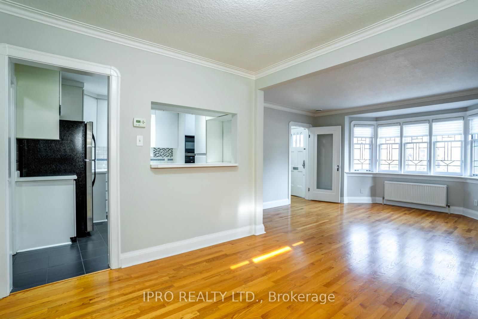 62 Lankin Blvd