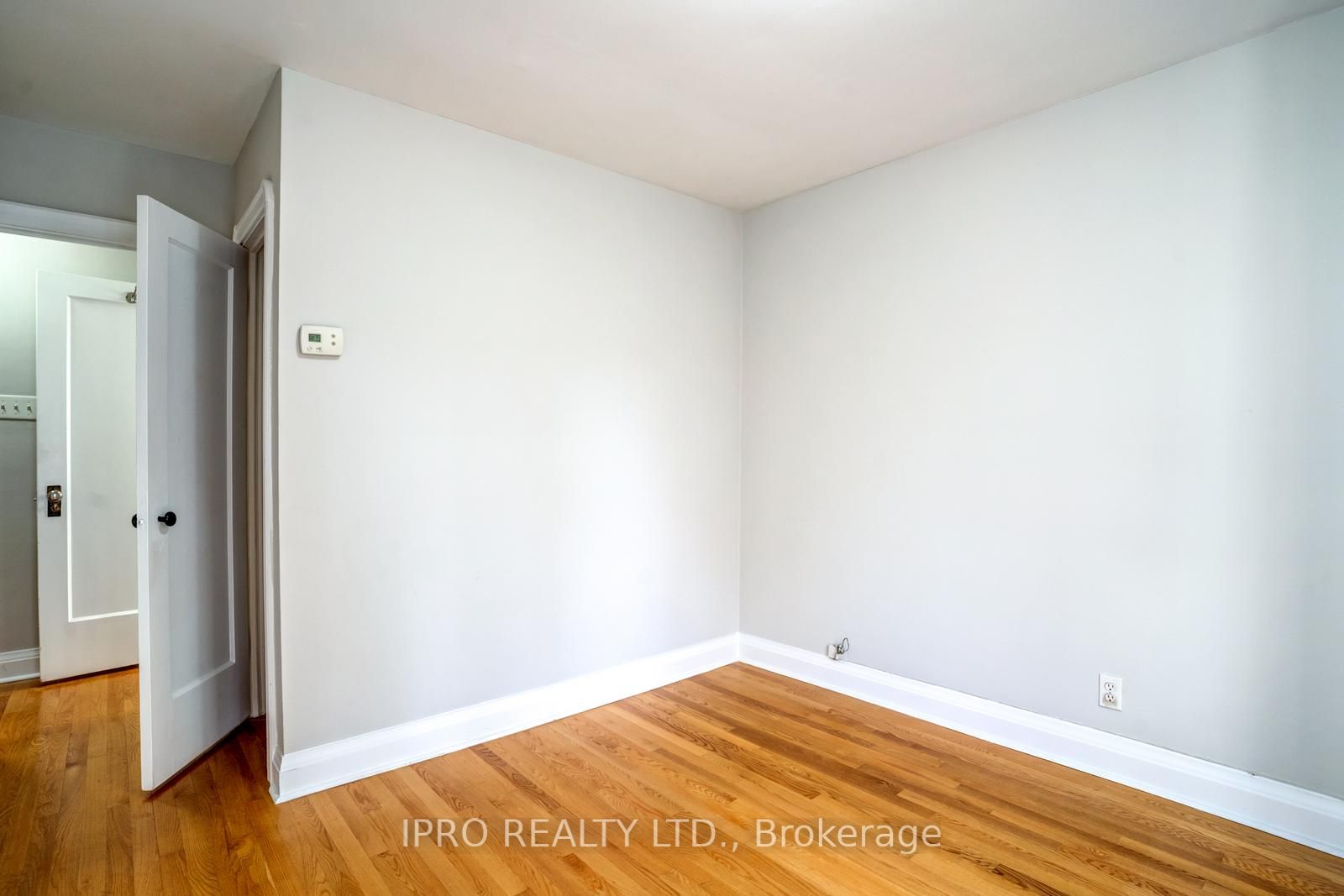 62 Lankin Blvd