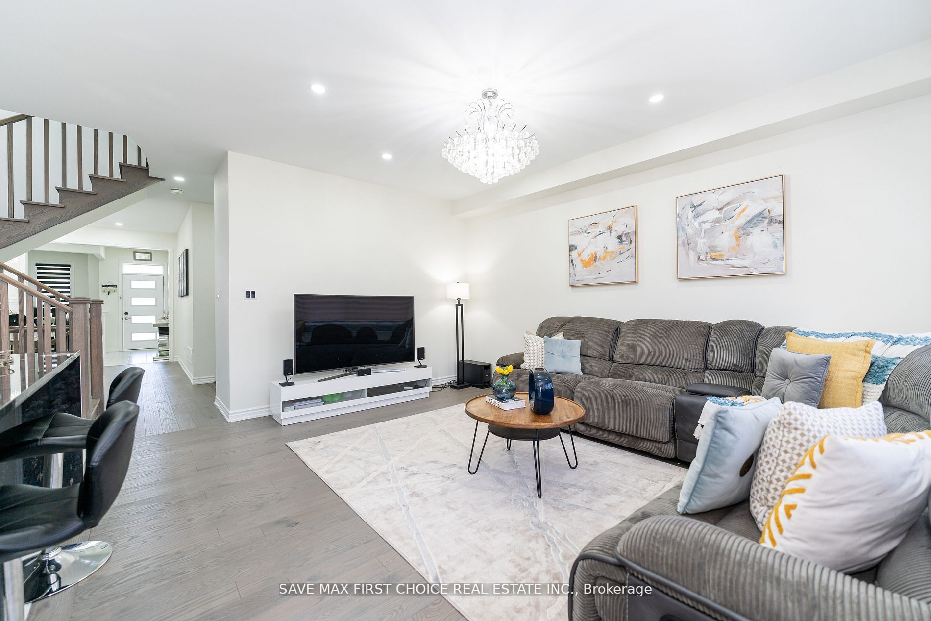 44 Broden Cres