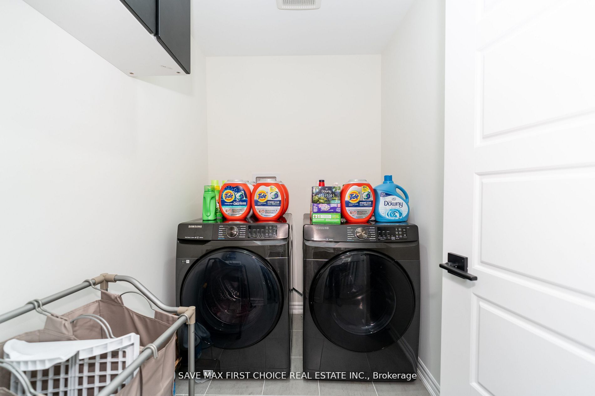 44 Broden Cres