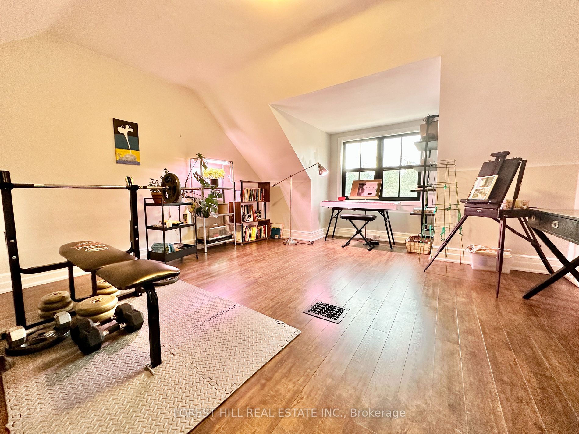 201 Boulton Ave