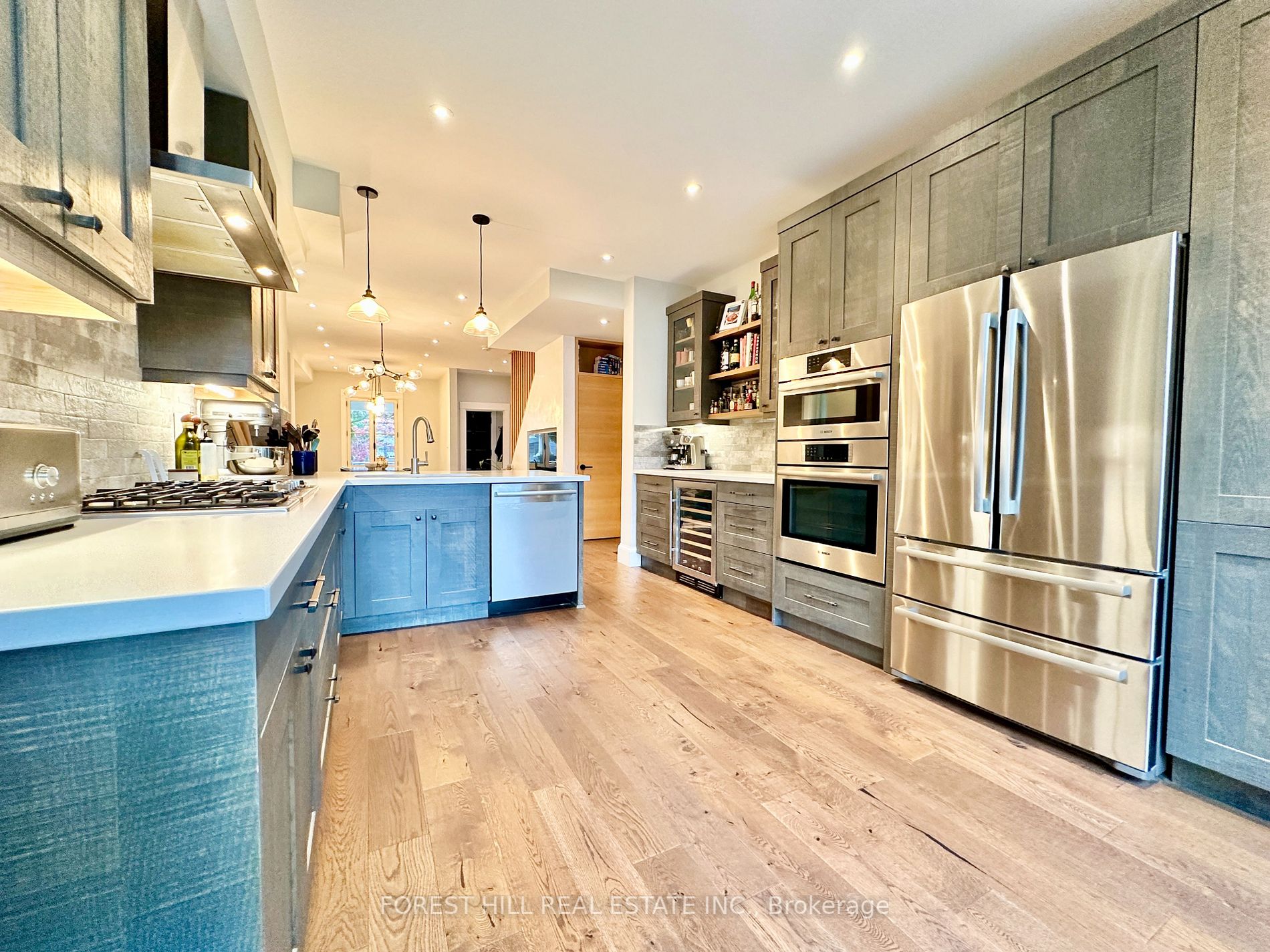 201 Boulton Ave