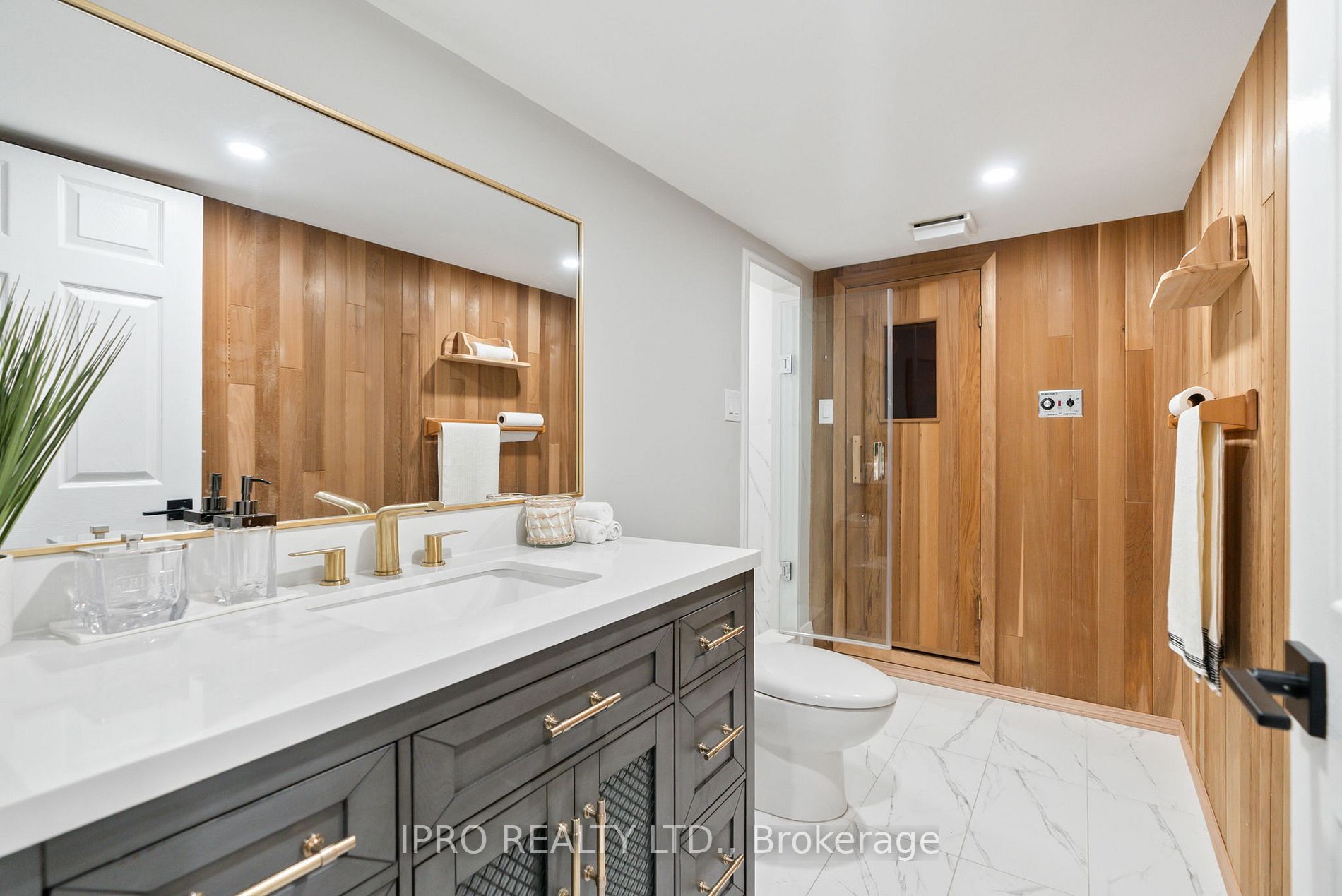485 Maple Ave