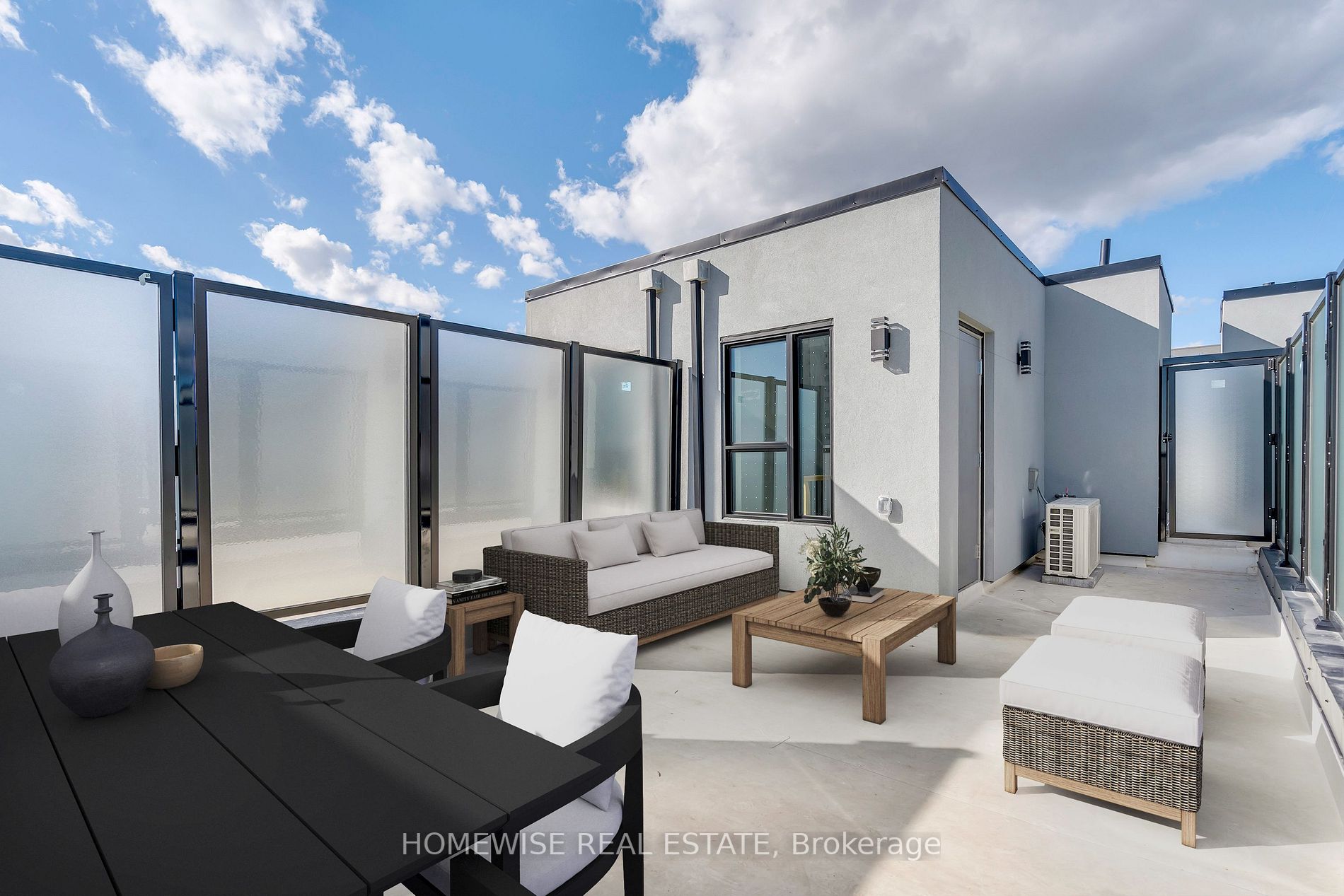 485 Logan Ave, #314