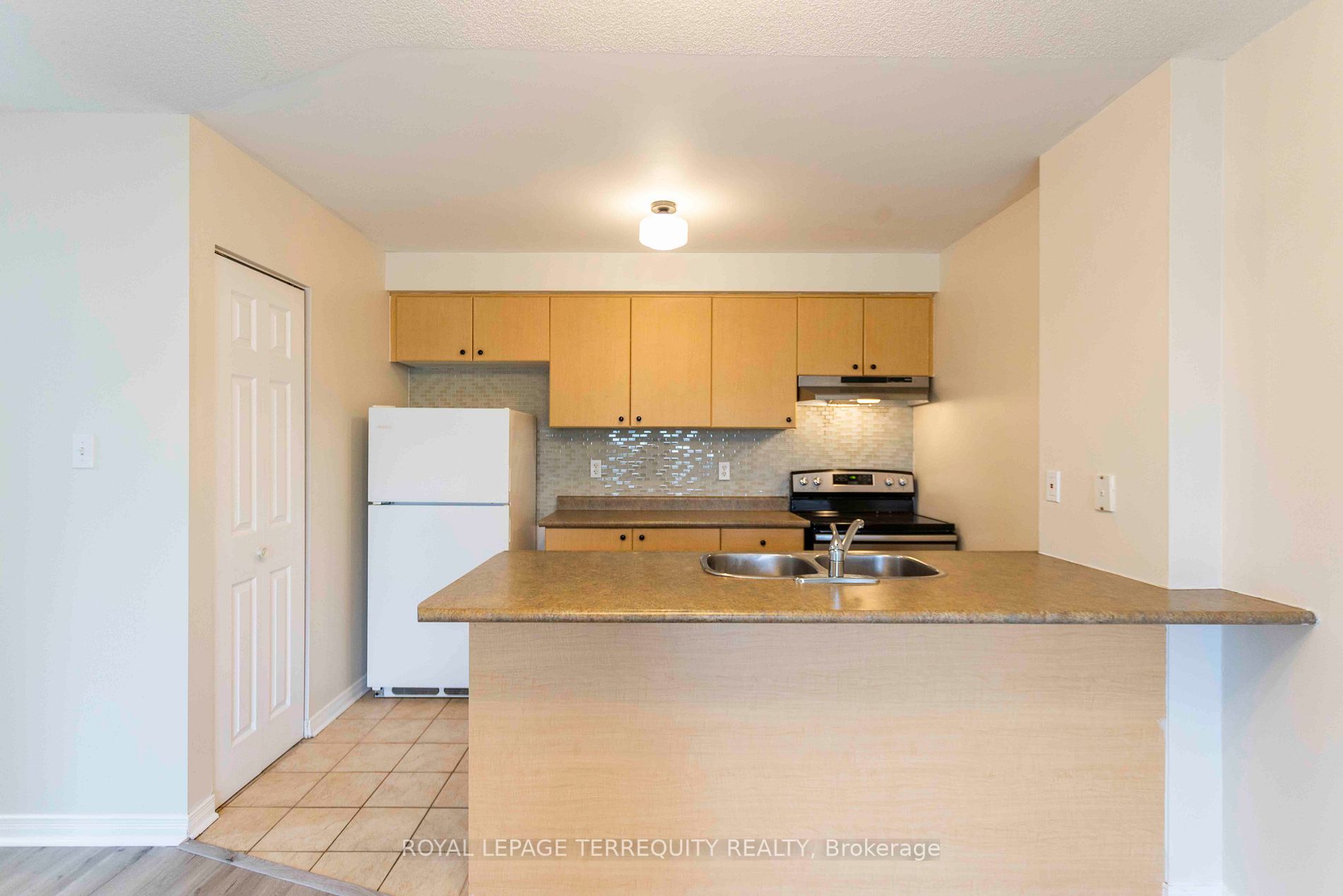 94 Aspen Springs Dr, #211