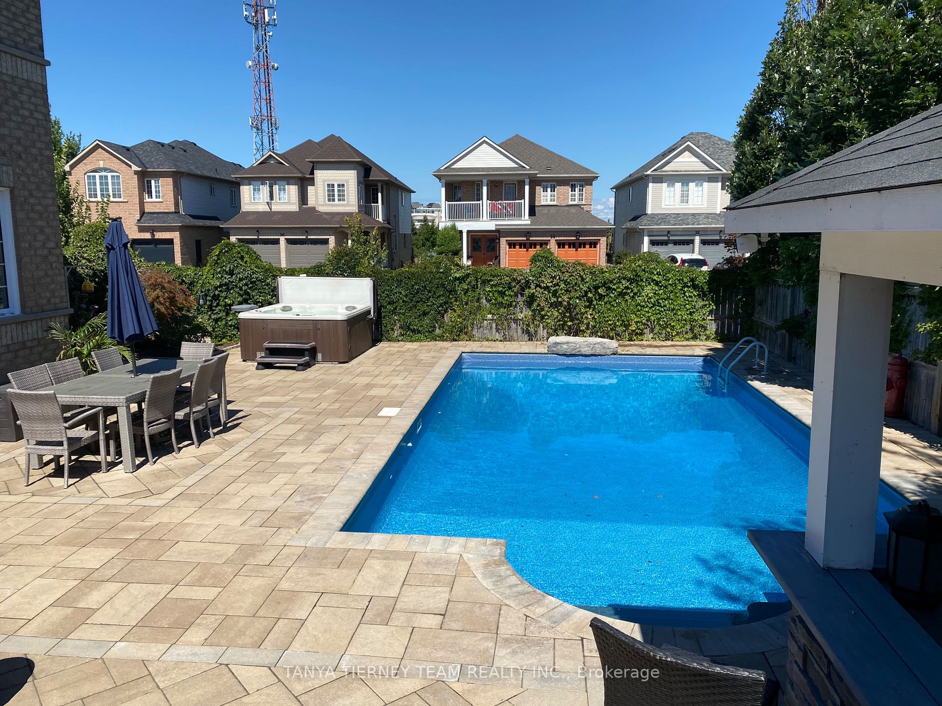 1 Hanlan Crt