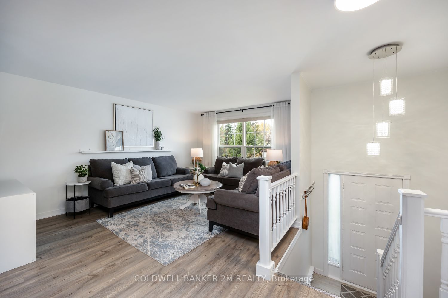 717 Attersley Dr