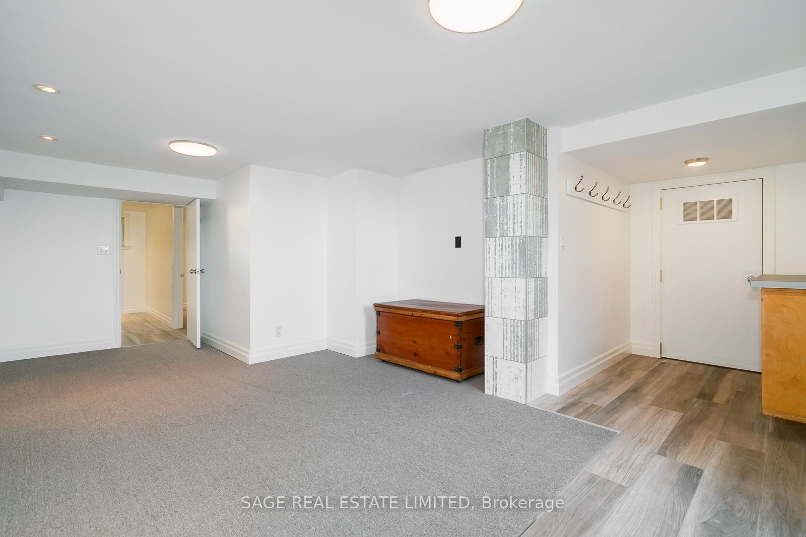 64 Sunnypoint Cres, #Lower