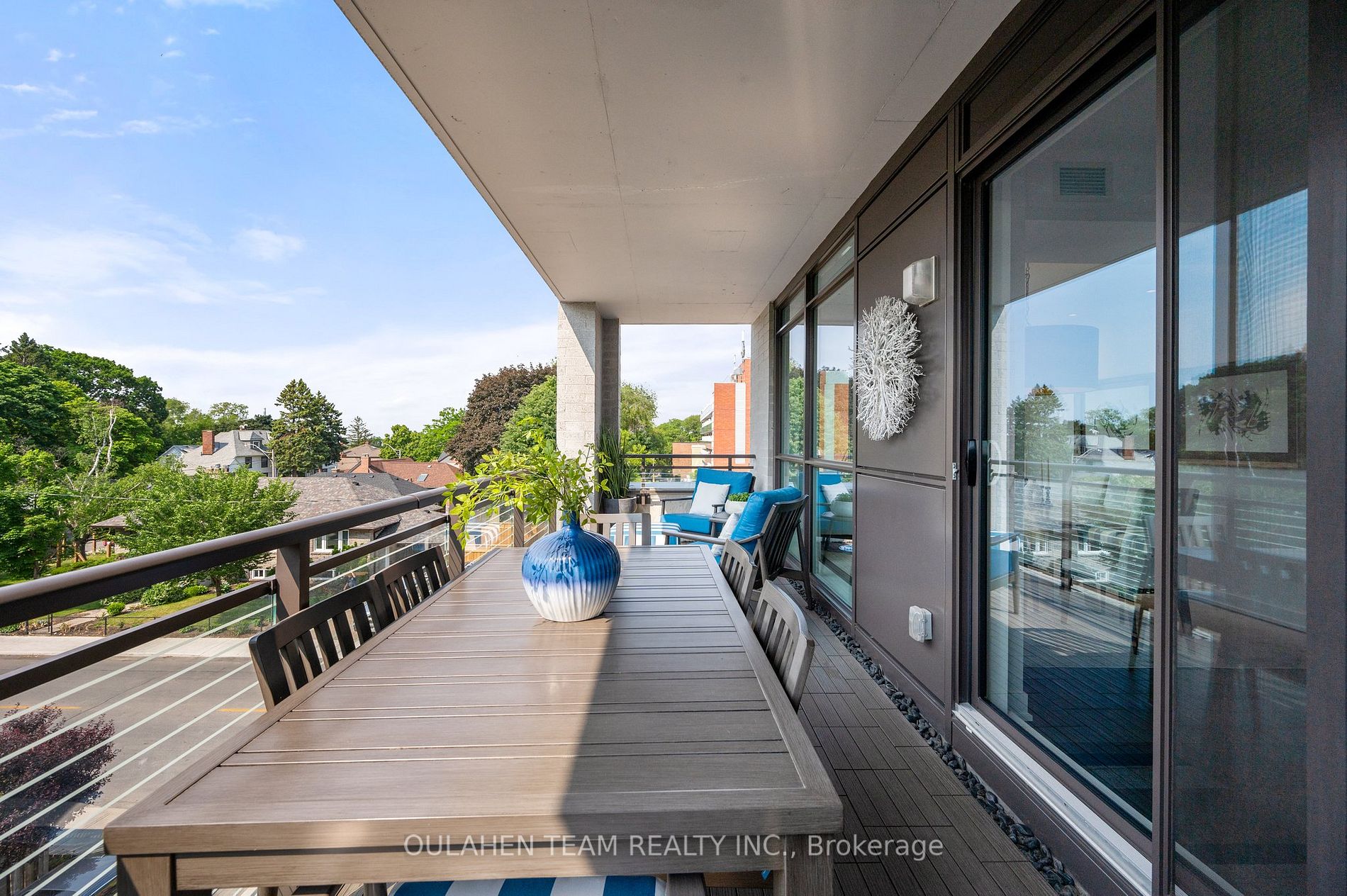 665 Kingston Rd, #302
