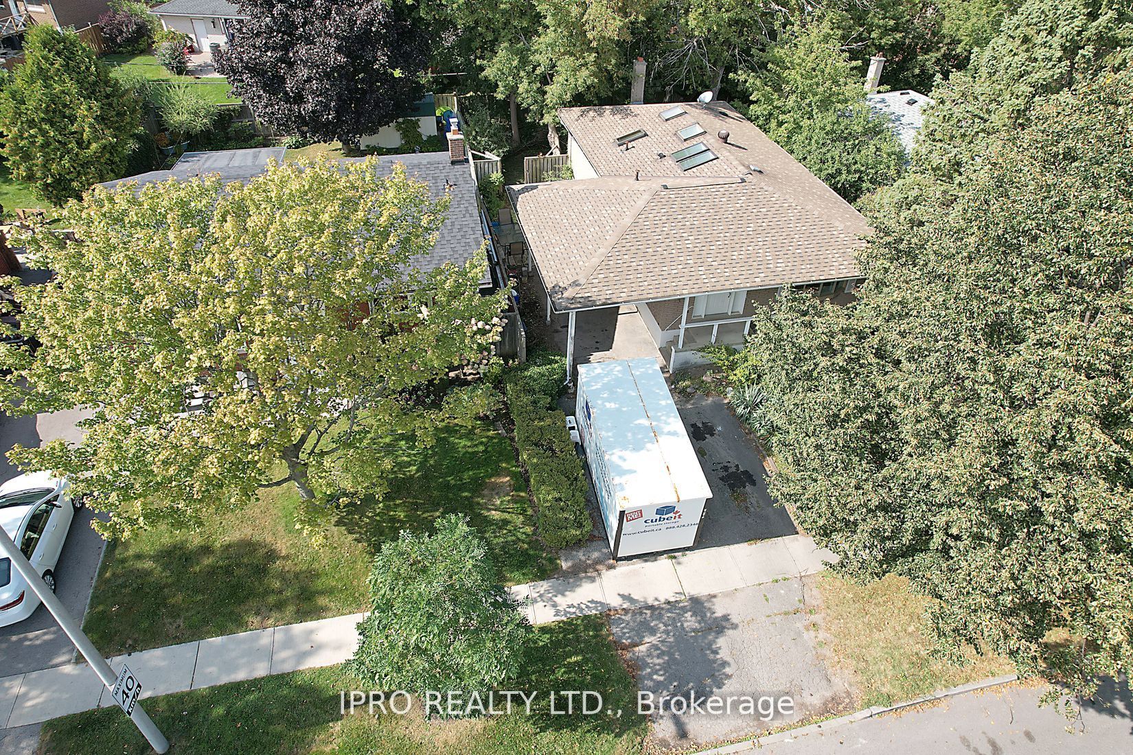 151 Clements Rd E