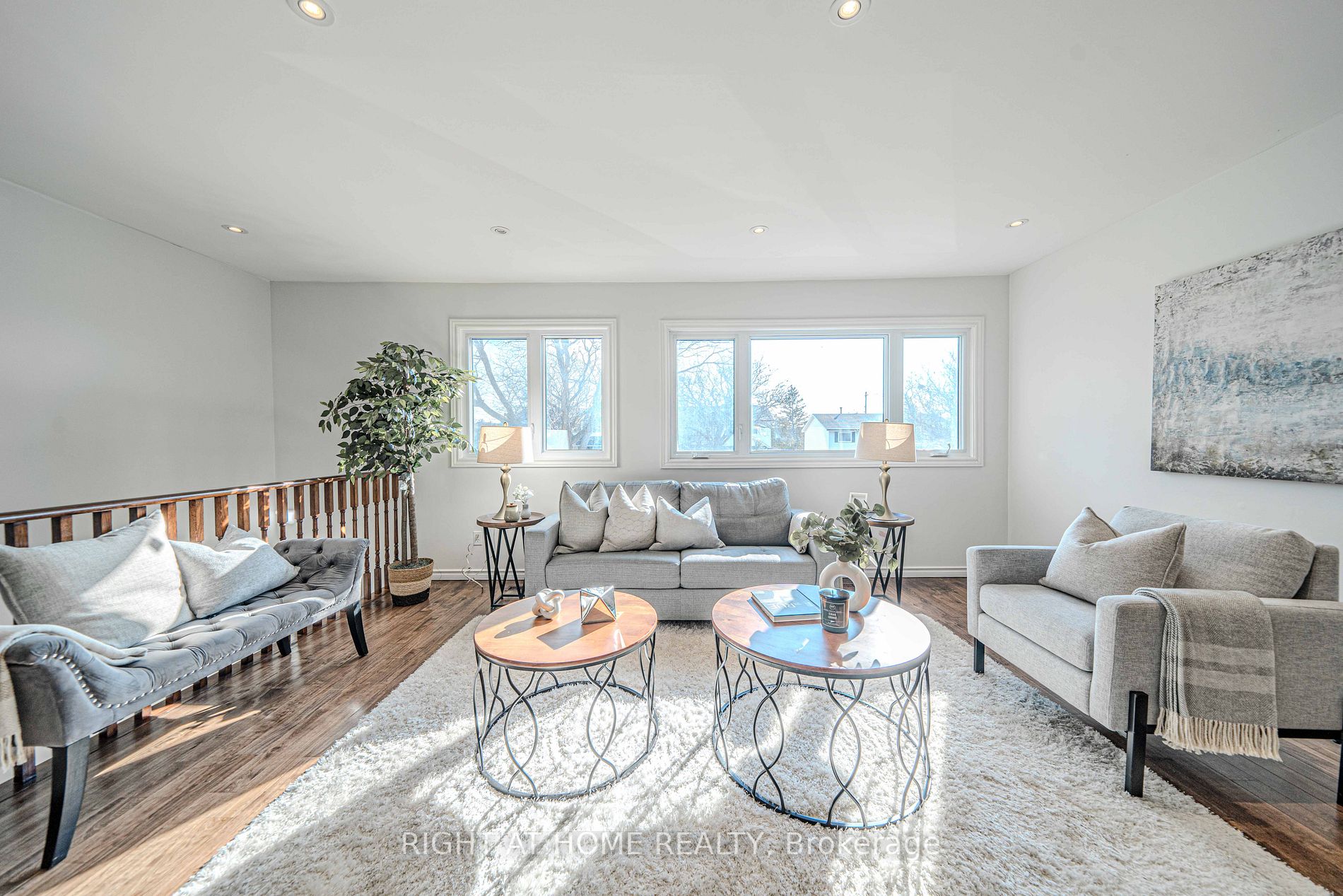 378 Daytona Crt