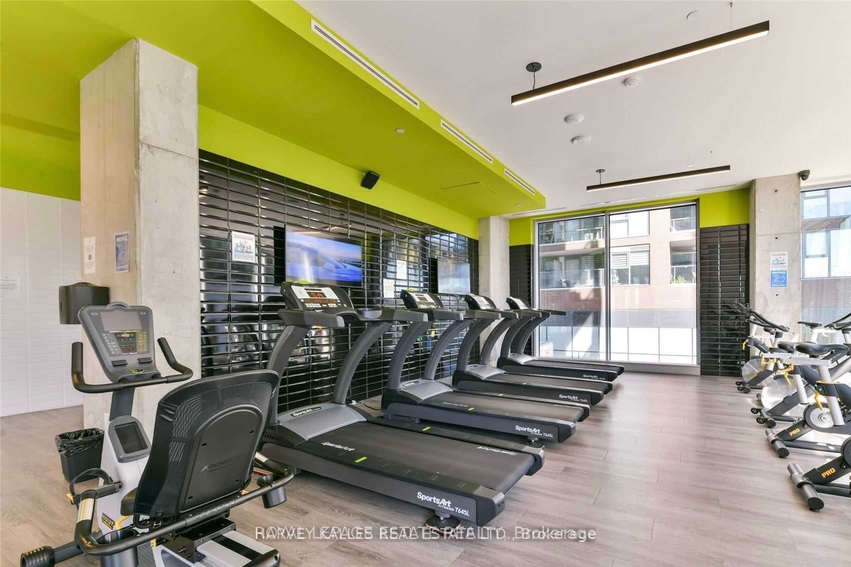 665 Queen St E, #308