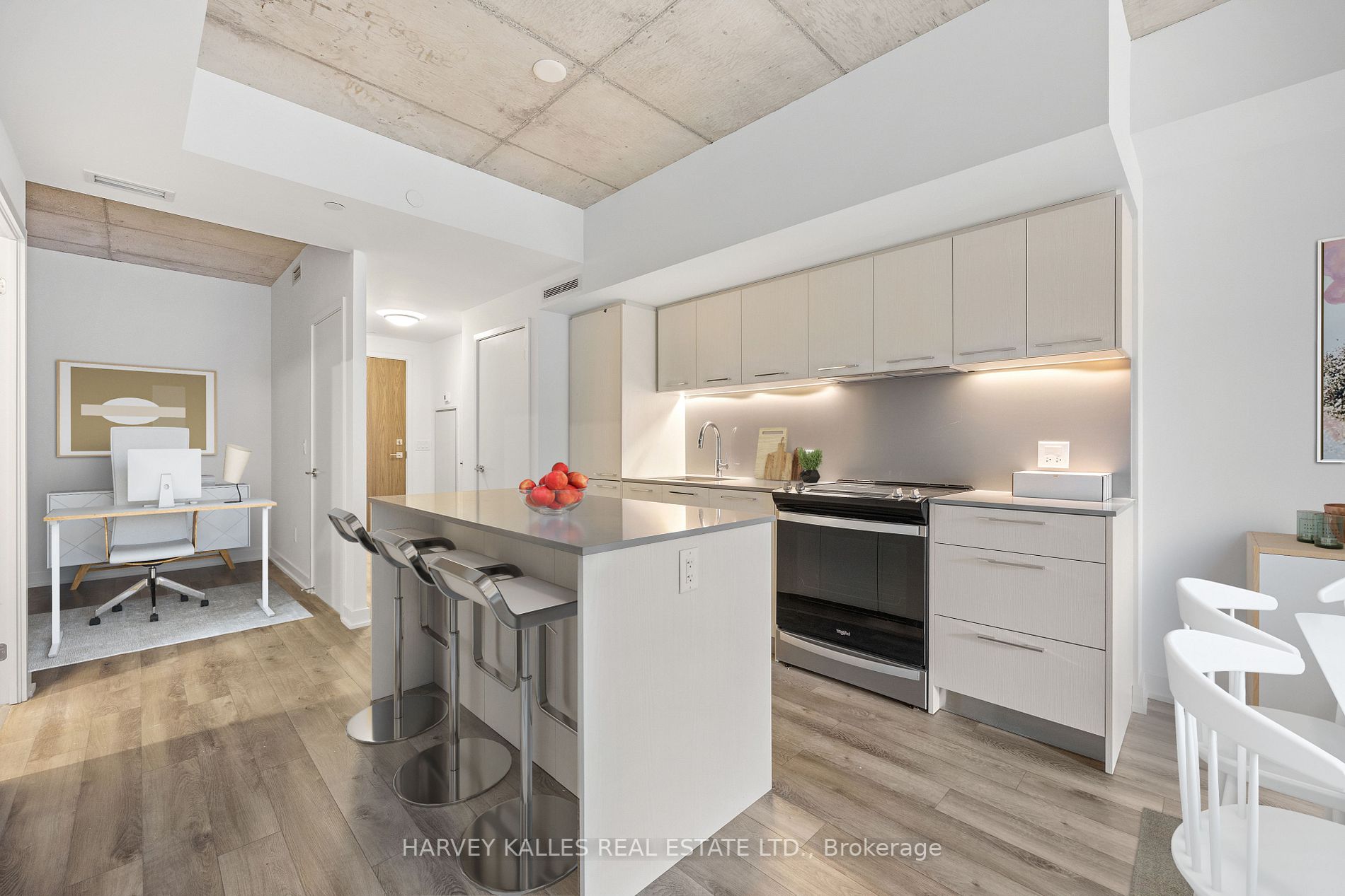 665 Queen St E, #308