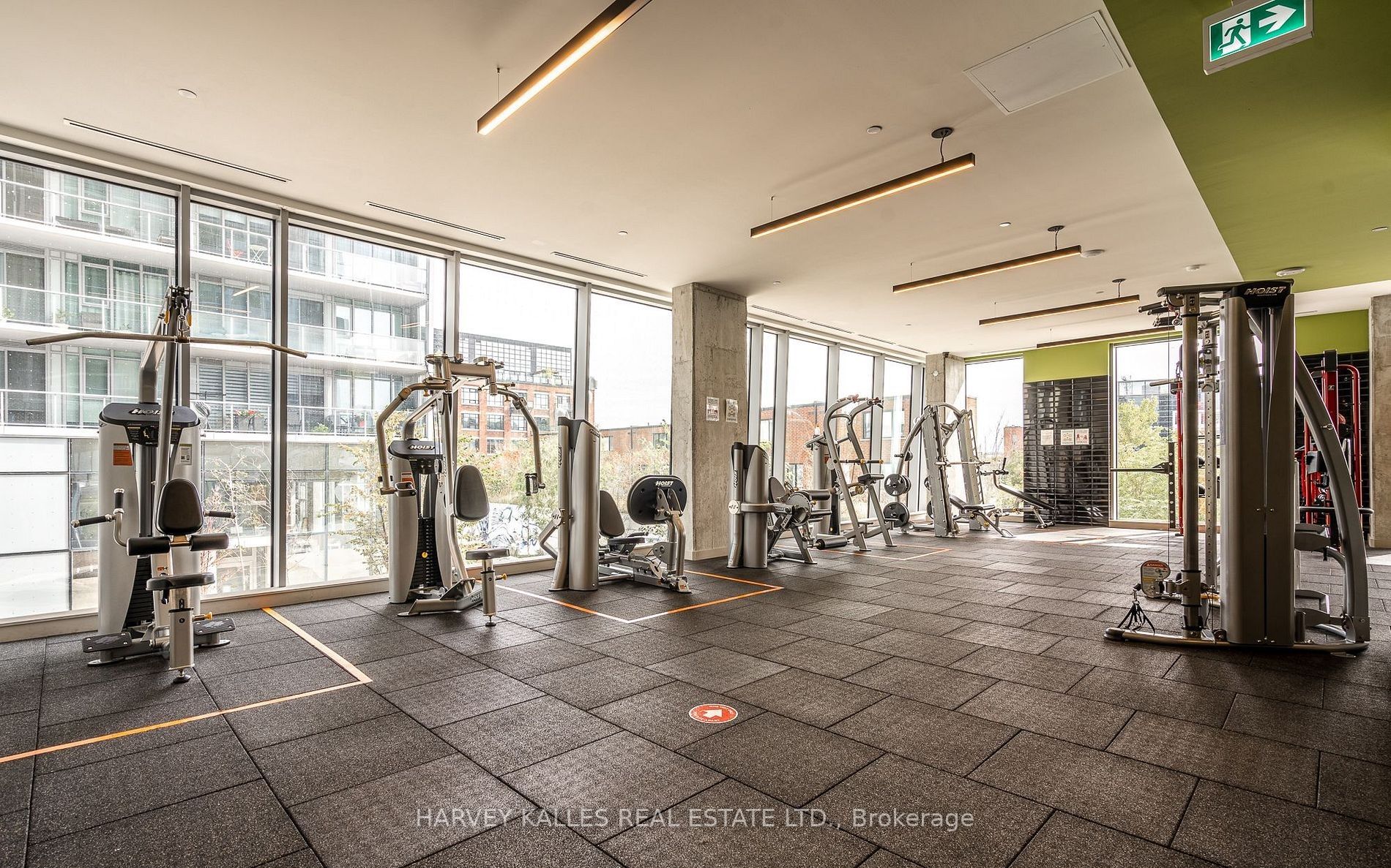 665 Queen St E, #316