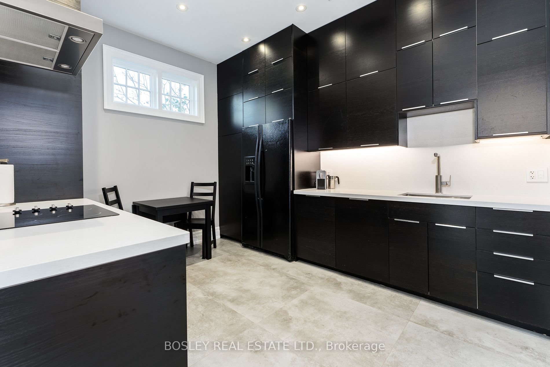 42R Logan Ave